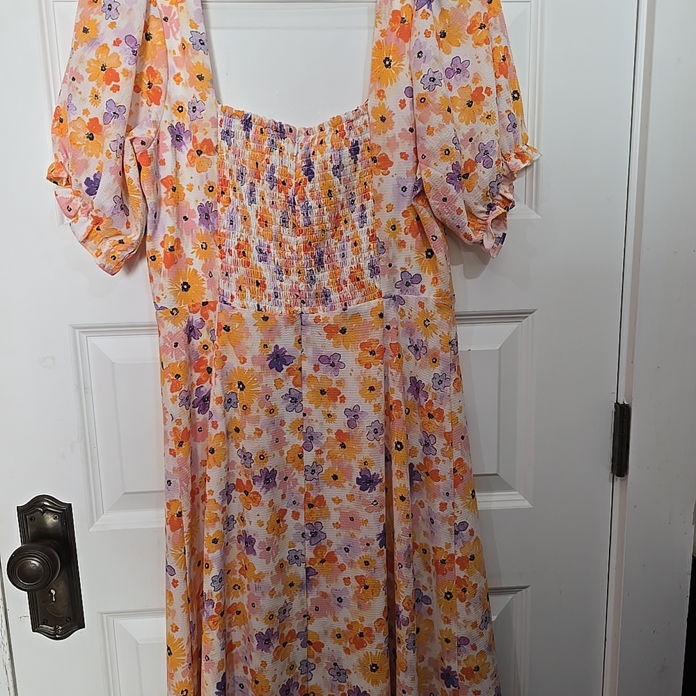 Floral Puff Sleeve Dress Fit And Flare Sz 8 - Picture 4 of 8